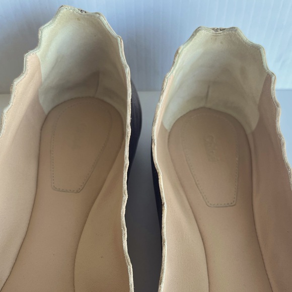 Chloé - Lauren Scalloped Leather Ballet Flats - Bronze Leather - Picture 5 of 7